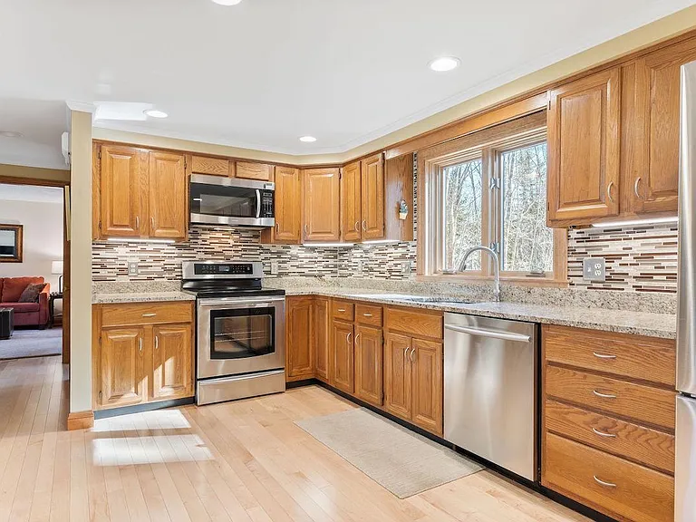 6 Iris Dr — Photo 13
