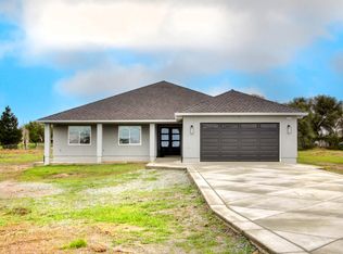 1992 Village Dr, Ione, CA 95640