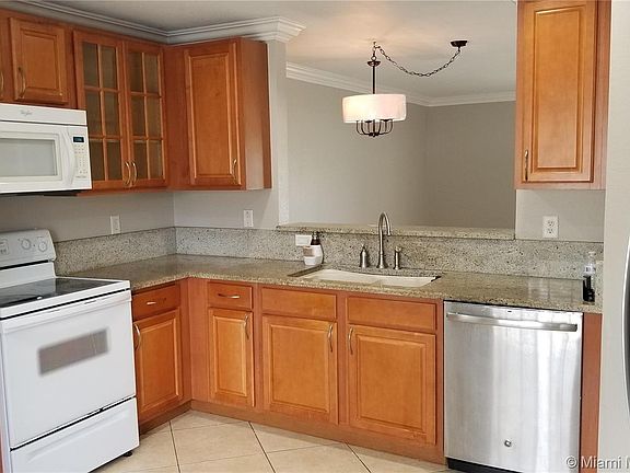 3rd image of 5902 Manchester Way #5902