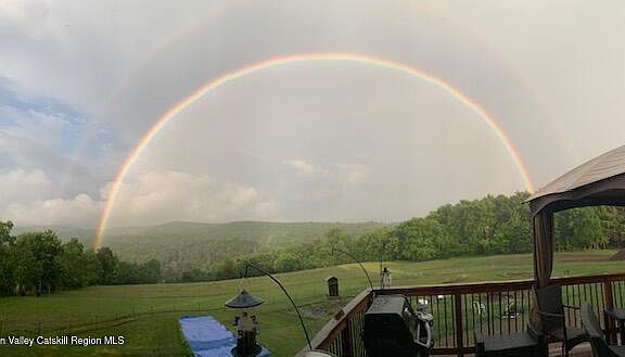 2nd image of 1080 Gaffey Road