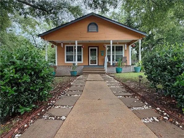 521 Main St, Pineville, LA 71360