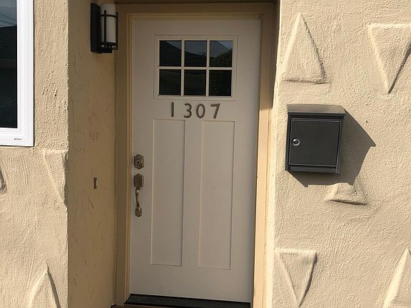 4th image of 1307 Sierra St