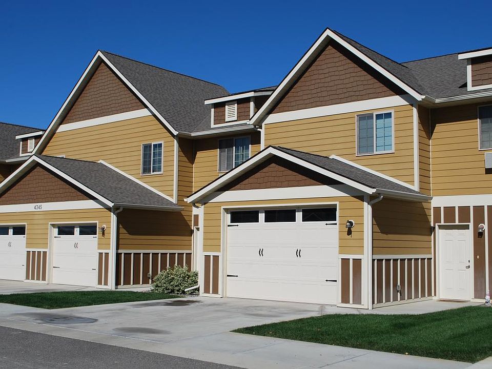 Town-home style apartment