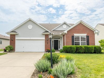 2674 Shady Tree Dr, Troy, OH, 45373
