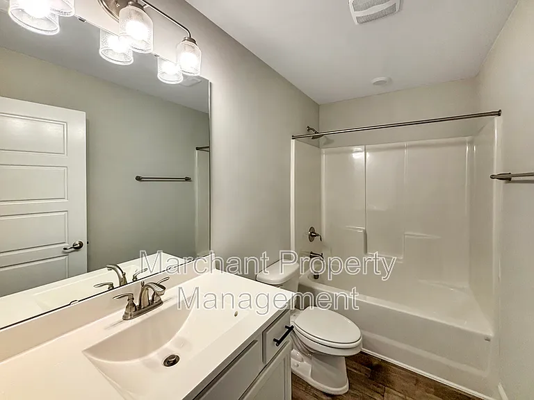 120 Starlight Dr — Photo 21