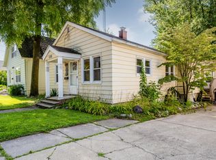 1308 Wolcott Ave, Saint Joseph, MI 49085