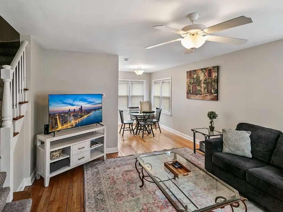 236 Prairie Ave #236