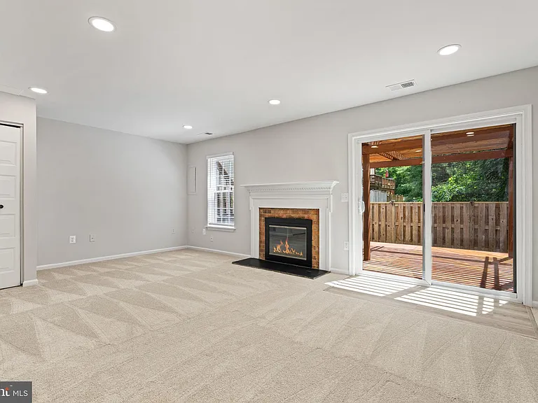 7867 Wintercress Ln — Photo 27
