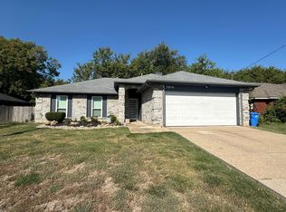7814 Bob White Dr, Rowlett, TX 75088