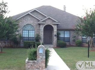 19 La Mesa Dr, New Braunfels, TX 78130