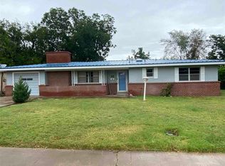 607 W Frazier St, Roswell, NM 88203