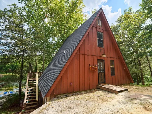 1 Kiwanie Cir, Hardy, AR 72542