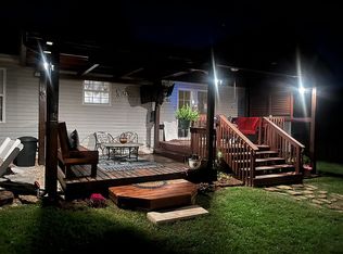 549 N Cox Ave, Republic, MO 65738