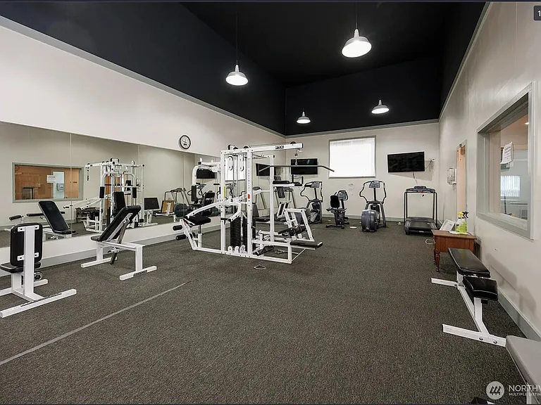 16817 Larch Way E #F201 — Photo 30