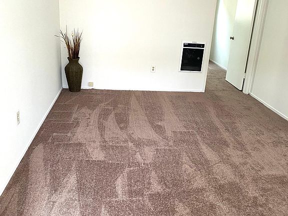 4th image of 16915 Crenshaw Blvd #A