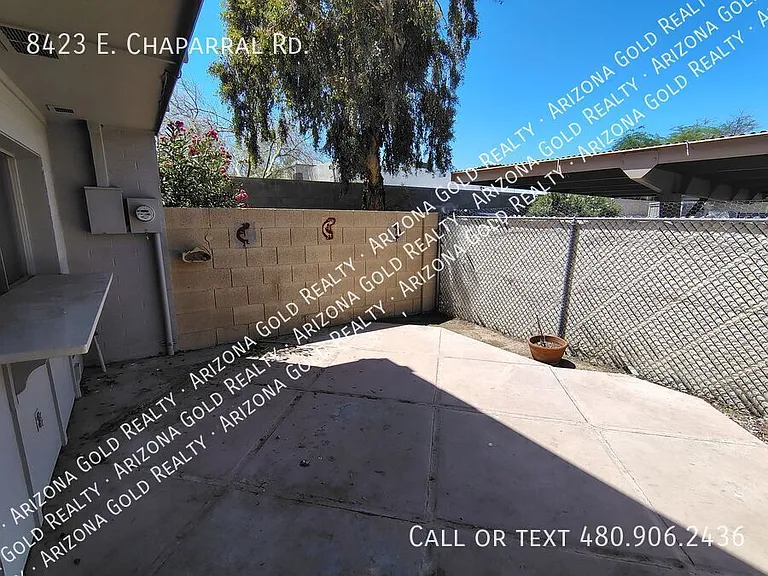 8423 E Chaparral Rd — Photo 23