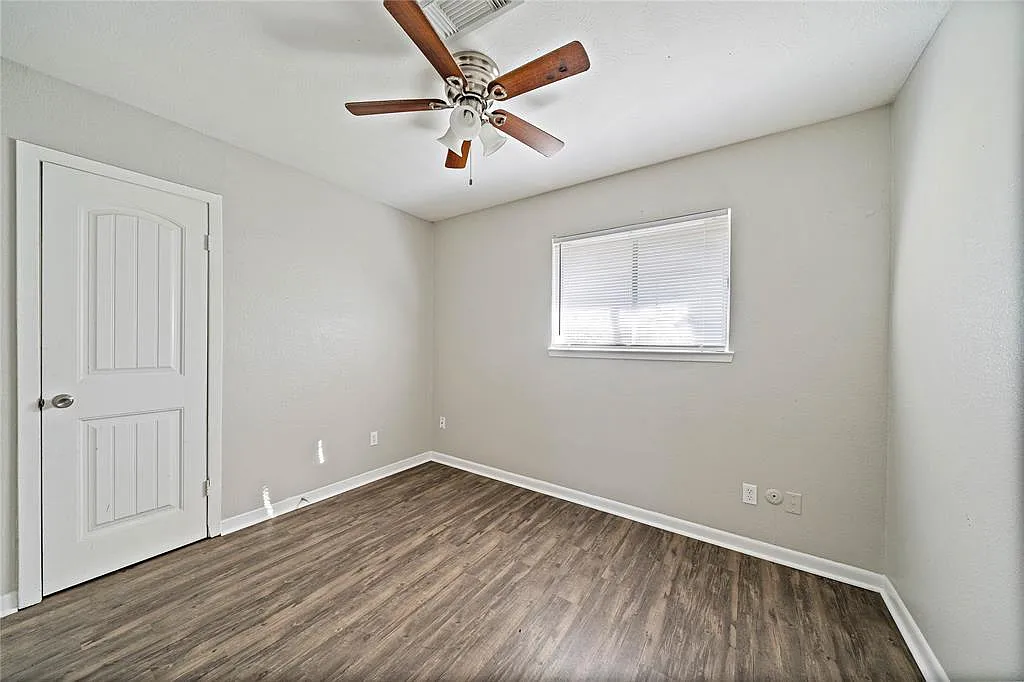 105 Plum Street - 1 — Photo 2