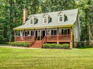 135 Rolling Path Rd, Louisa, VA 23093