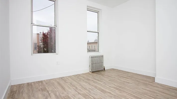 Rented by Nooklyn NYC LLC | media 4