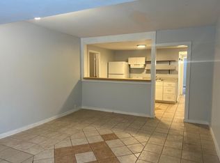 1294 Us Route 1 #B, Freeport, ME 04032