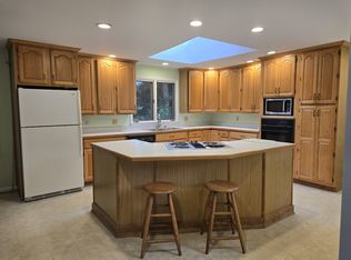 3 Woody Ln, Rochester, NY 14625