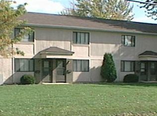 1320 Abbe Rd S #A, Elyria, OH 44035