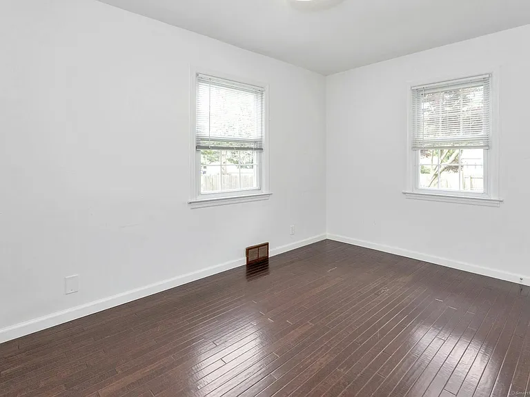 124 Minturn Pl — Photo 11