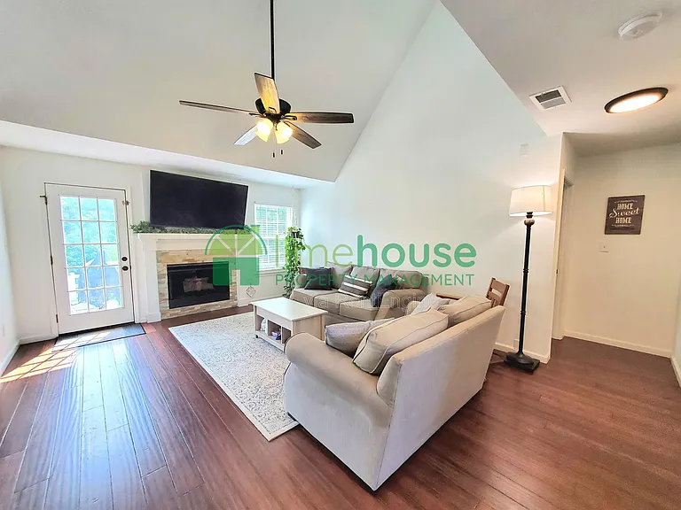 2617 Alleghany Loop — Photo 3
