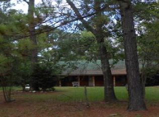 19 Southwood Forest Rd, Huntsville, TX 77340