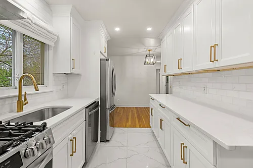 32 Beechwood Rd Photo 1