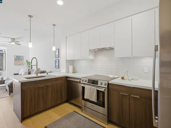 901 Jefferson St #513, Oakland, CA 94607