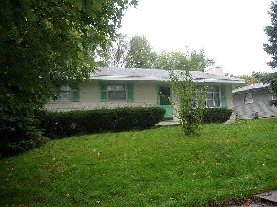 1st image of 3320 Tannenbaum Ln