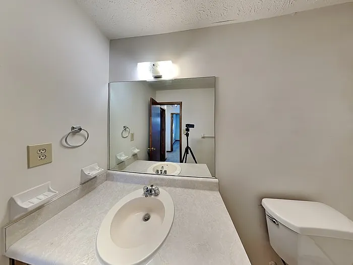 7319 Exeter Ct — Photo 18