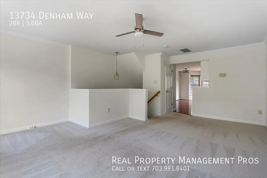 Community Pool-Qualify for a zero deposit? — Photo 3