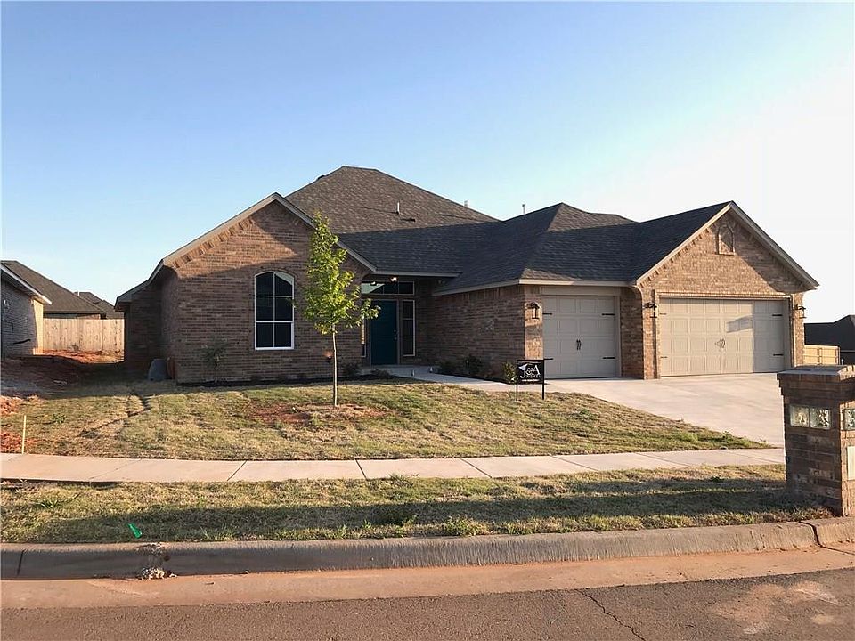1st image of 8312 NW 160th Ct