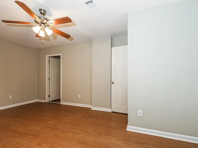11081 Knotty Pine Pl — Photo 10
