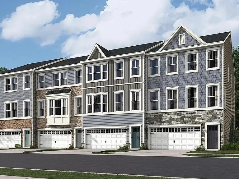 1417 Lake Geneva Dr #1 — Photo 4