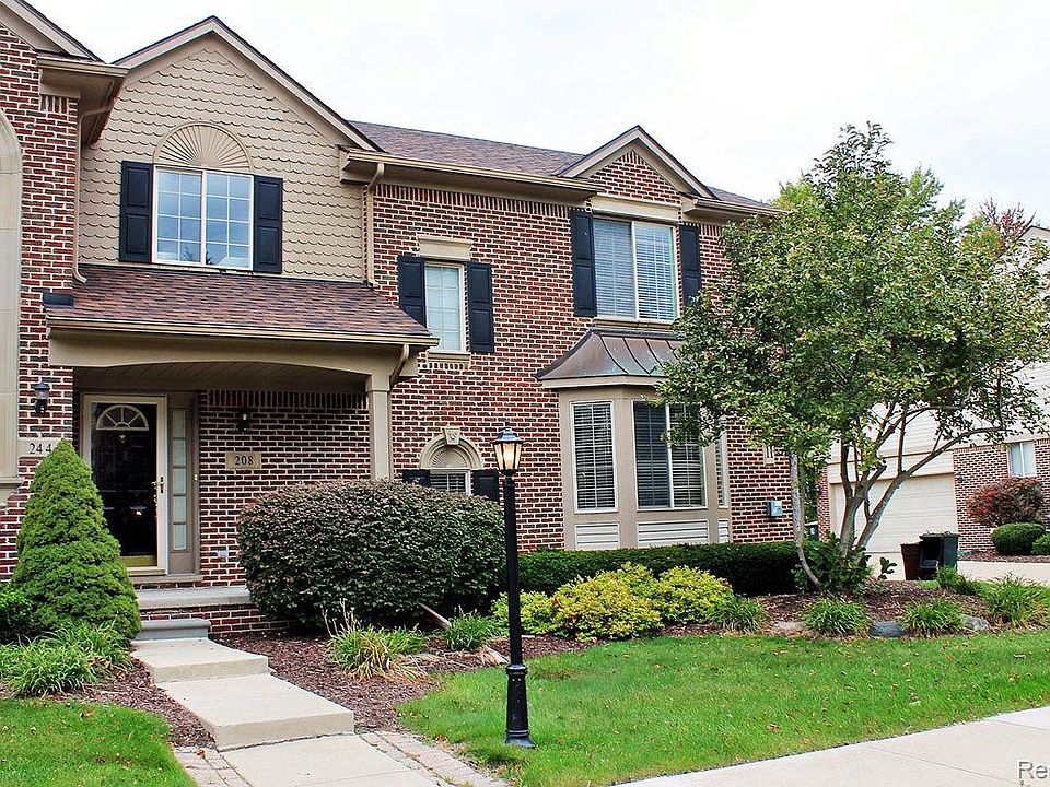1st image of 208 Sheffield Ct #22