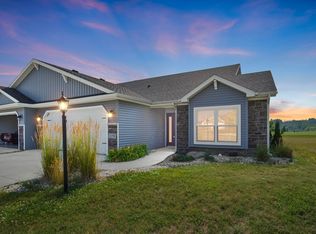 2358 Serenity Ct, Auburn, IN