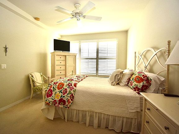 5th image of 5706 Mayflower Way Unit 203