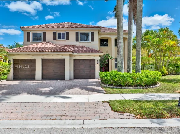 911 Lavender Cir, Weston, FL 33327