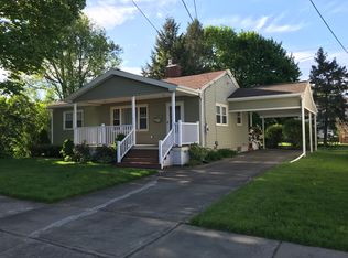 217 Oneida Pl, Corning, NY 14830
