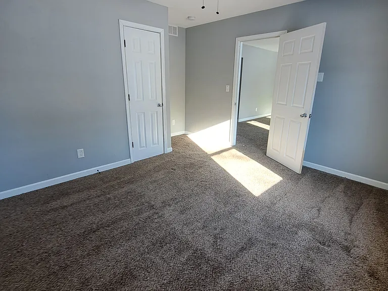 9651 E Lake San Lynn Rd — Photo 8