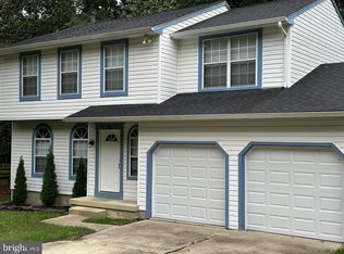 15 Innsbruck Dr, Erial, NJ 08081