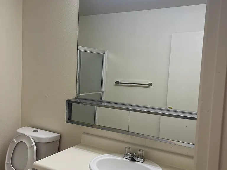 WESTMARC APARTMENT HOMES — Photo 17