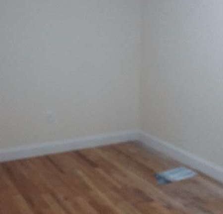 5th image of Leland Ave