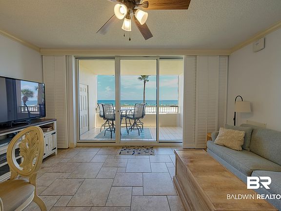 2nd image of 527 Beach Club Trl