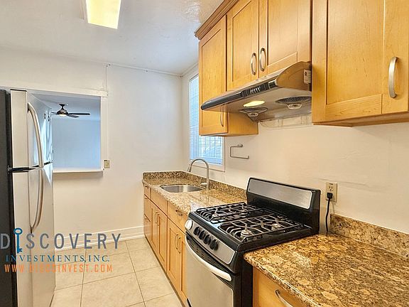 2nd image of 451 Wayne Ave APT 7