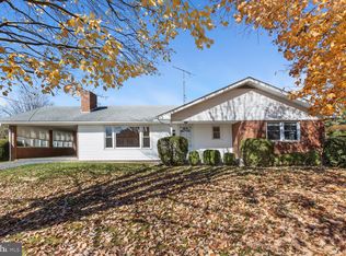 116 S Summit Ave, Woodstock, VA