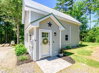 28 Harvard St, Sebago, ME 04029
